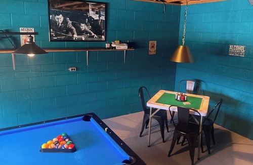 Marrowbone House | Paradise Found with Pool and Hot Tub