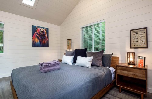 Balsam Grove Resort | Lazy Bear