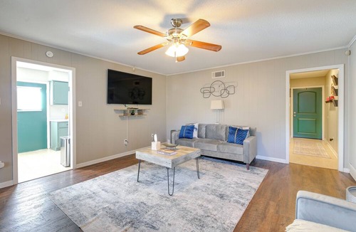 Ellendale Cottage | 4 Mi to Shelby Farms Park: Memphis Home w/Patio!