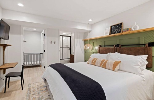 Fletcher Villa | Carolina Wildwood in Fletcher