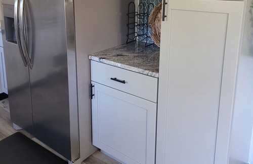 Loganville House | Lovely 3-bedroom house seating on 3 acrage with AC and WiFi in Loganville