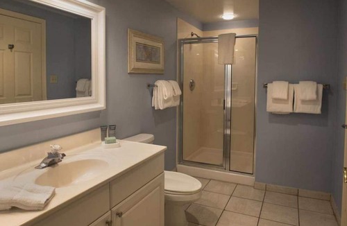 North Forest Beach Resort | 3 BR Resort Condo, close to beach and golf, ready for your springtime vacation