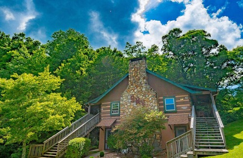 Blowing Rock Cabin | Swiss Mountain Village