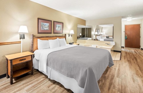 Big Stone Gap Hotel | Quality Inn & Suites Big Stone Gap
