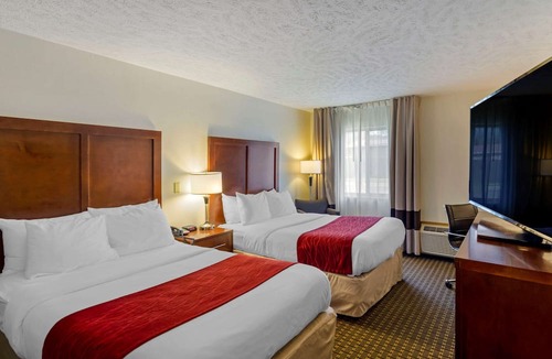 Atkins Hotel | Comfort Inn Atkins-Marion I-81