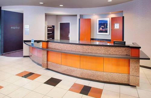 Roanoke Hotel | Courtyard by Marriott Roanoke Airport