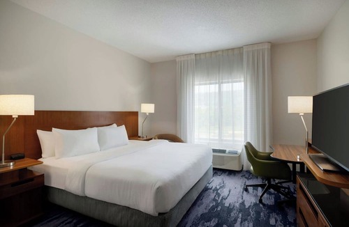Bristol Hotel | Fairfield Inn & Suites Bristol