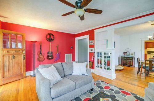 Bristol Cottage | Walk to State St! Bristol Craftsman w/Backyard