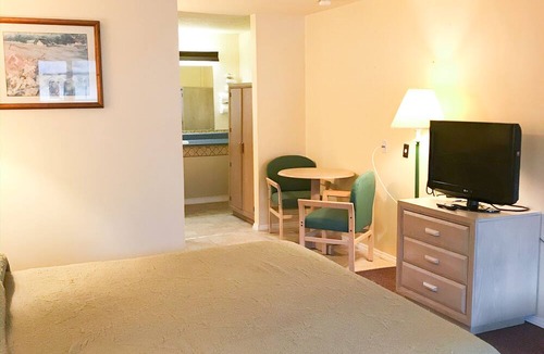 Summersville Hotel | Summers Inn