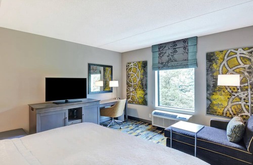 Town Center Hotel | Hampton Inn Atlanta Kennesaw