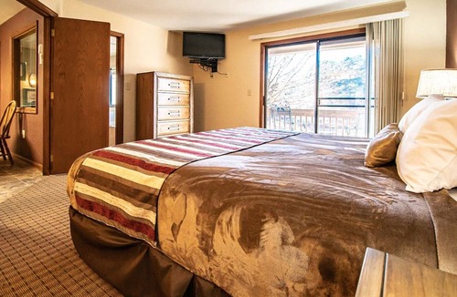 Lake Lure Condo | Fairways of the Mountains