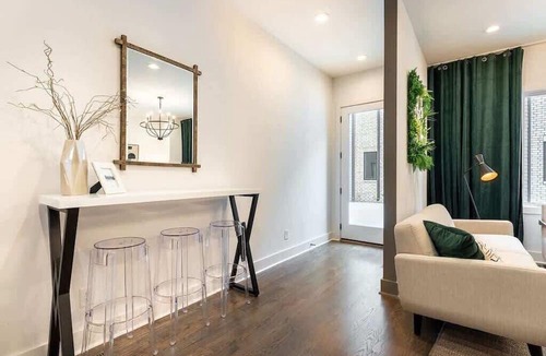 West End House | 2 New Nashville Homes Near Vandy & 3 Min to Bars