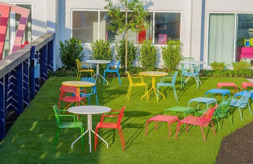 East Hill Hotel | The Gallatin (215) Colorful Boutique Hotel