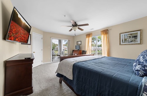 Cornelius Condo | The Haven - Lake Norman Vacation Rental - Lake views w/upscale accommodations
