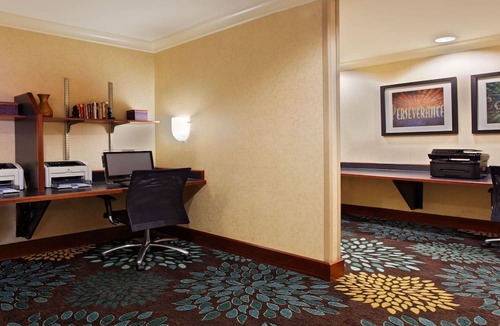 Downtown Chattanooga Condo | Suite in Downtown Chattanooga | Hot Tub Access
