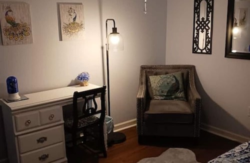 Cleveland Apartment | Park Ave Peacock in the heart of Cleveland TN