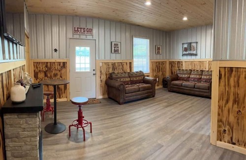 Kegley Cabin | Brushcreek Falls RV Resort