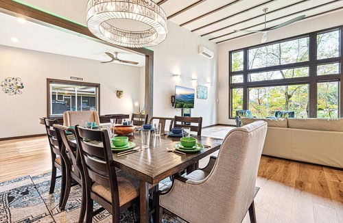 Townsend Villa | Townsend River Villa | Hot Tub with River Access