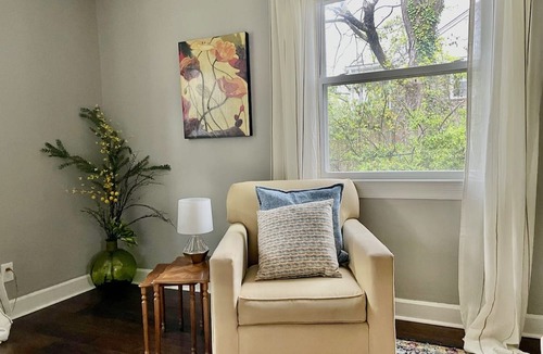 Inglewood House | 3 BDRM 2 BA in a quiet neighborhood that is close to the heart of Nashville!