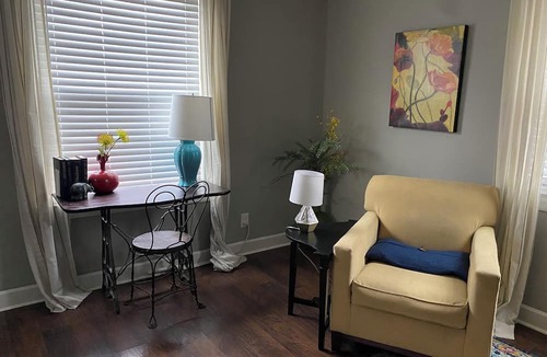 Inglewood House | 3 BDRM 2 BA in a quiet neighborhood that is close to the heart of Nashville!