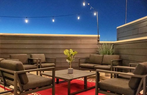 Talbot's Corner Villa | Jolene`s Rooftop - Amazing views of downtown