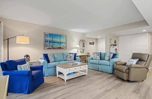 South Beach Condo | Luxury Villa, w/Patio Steps to Beach Hilton Head