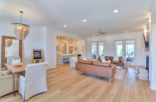 Winchester House | NEW! Twin Creeks Marina Resort Southern Charmer
