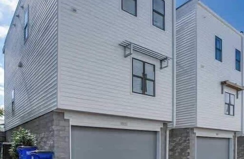 Edgehill Condo | Stunning Nashville Retreat - Near Broadway