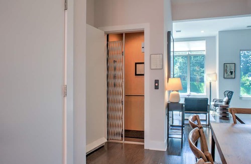 East End - Valley Street Apartment | Grand Slam | Luxury Downtown Asheville Condo, Walkable to Everything!