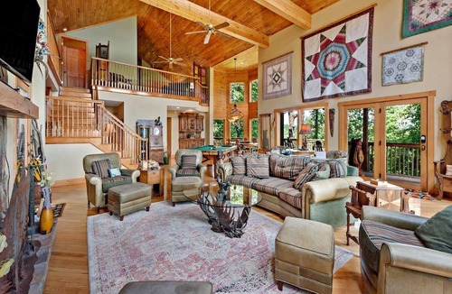 Old Fort Cabin | Big Sky Lodge | Long-range Views of Lake Lure!