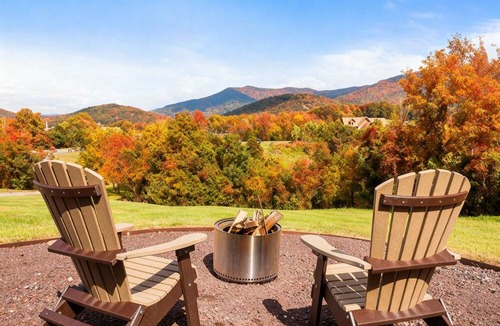 Stanley Cabin | HUGE summer SAVINGS LURAY Mountain getaway Private Log cabin10 Hot Tub Fireplace