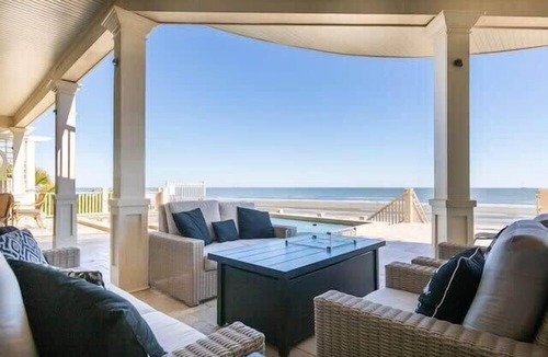 Isle of Palms House | 10 Bedroom Oceanfront Estate|Beachfront Pool