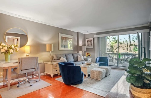 Harbour Town Apartment | 909 Cutter Court – Modern Coastal Retreat Near Harbor Town Marina