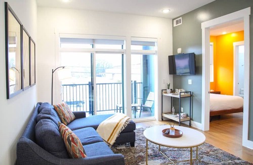 Inglewood Condo | Whiskey Bent East Nash Condo 13 min to Downtown/Broadway!