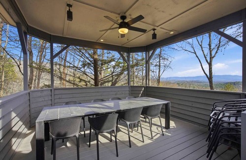 Big Canoe House | Paxwood, Luxury Home for 14