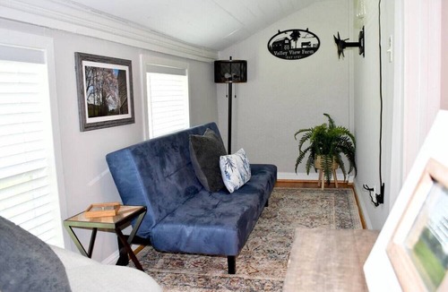 Rippon Apartment | Farm Suite at Valley View Farm