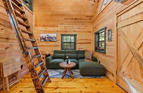 Mentone Cabin | Cabin Retreat with Hot Tub, Hiking Trails, Grill, Arcade and Fire Pit