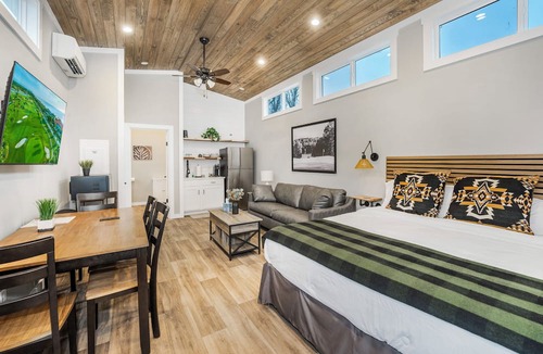 Pickens Cabin | Carolina Camp Cedar