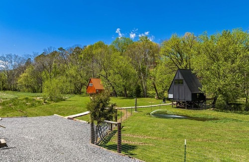 Newport Cabin | Cozy A-Frame Retreat with Creekside Hammock Getaway in Newport, Tennessee