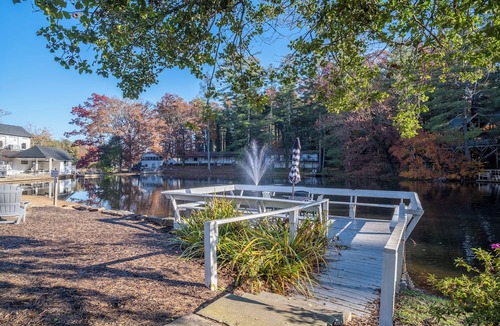Flat Rock Condo | Cozy 1-bedroom condo in charming Flat Rock.