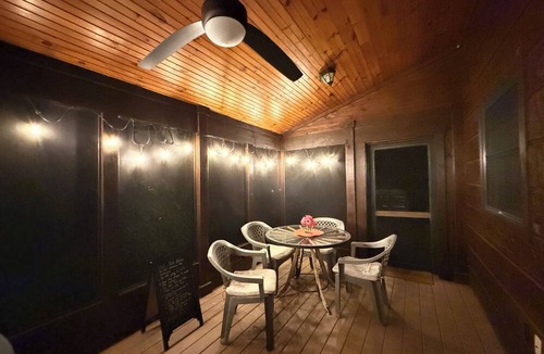 Townsend Cabin | Look NO Further - Hot Tub, 6 miles from Cades Cove