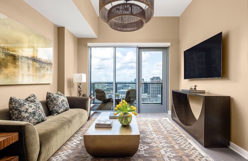 Home Park Apartment | 26th Floor - Living Daylight