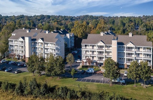 Pennington Bend Condo | 2br Lockoff Picturesque River - Grand ole Opry