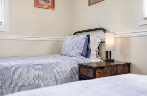 Jonesborough House | 3BR Home Near Historic Downtown Jonesborough