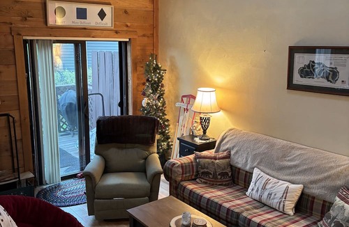 Hidden Valley Condo | Mountain Retreat-Hidden Valley Resort-3 bdrm, sleeps 10