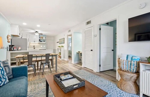 Palmetto Dunes Condo | Beach View - 1st Floor - King Bed - 3 Pools - Tennis