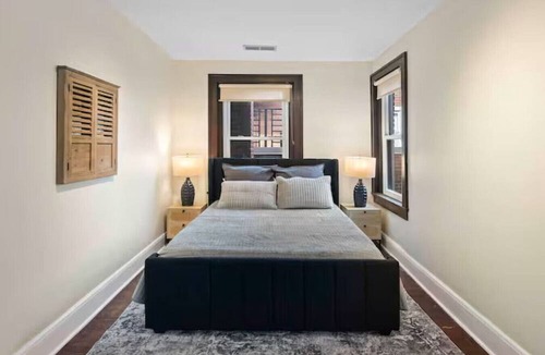 Downtown Knoxville Condo | 2 Min to Market Square & Gay St - 5 min to Neyland