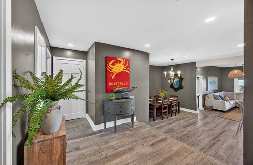 West Beach Village Condo | Exclusive Seascape in West Beach Village! 3 King Beds! Oceanfront!