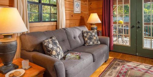 Candler Bed & Breakfast | Engadine Inn and Cabins