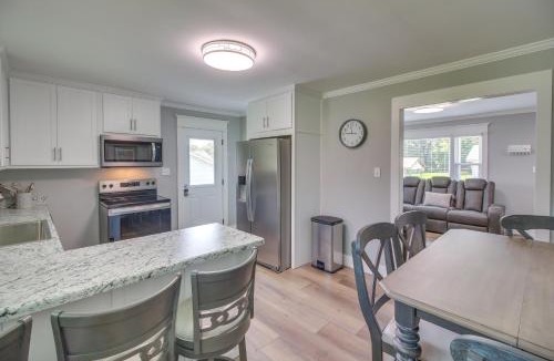 Tompkinsville House | Near Dale Hollow Lake! Updated 'Cozy Corner' Home
